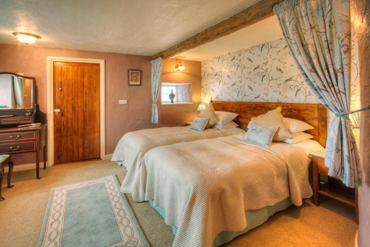 Hotel Tinhay Mill Lifton Exteriér fotografie